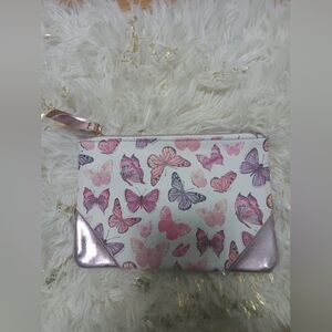 Free bag w the purchase of $15 or more